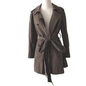 NWOT Alice + Olivia Trench Coat Tie in front